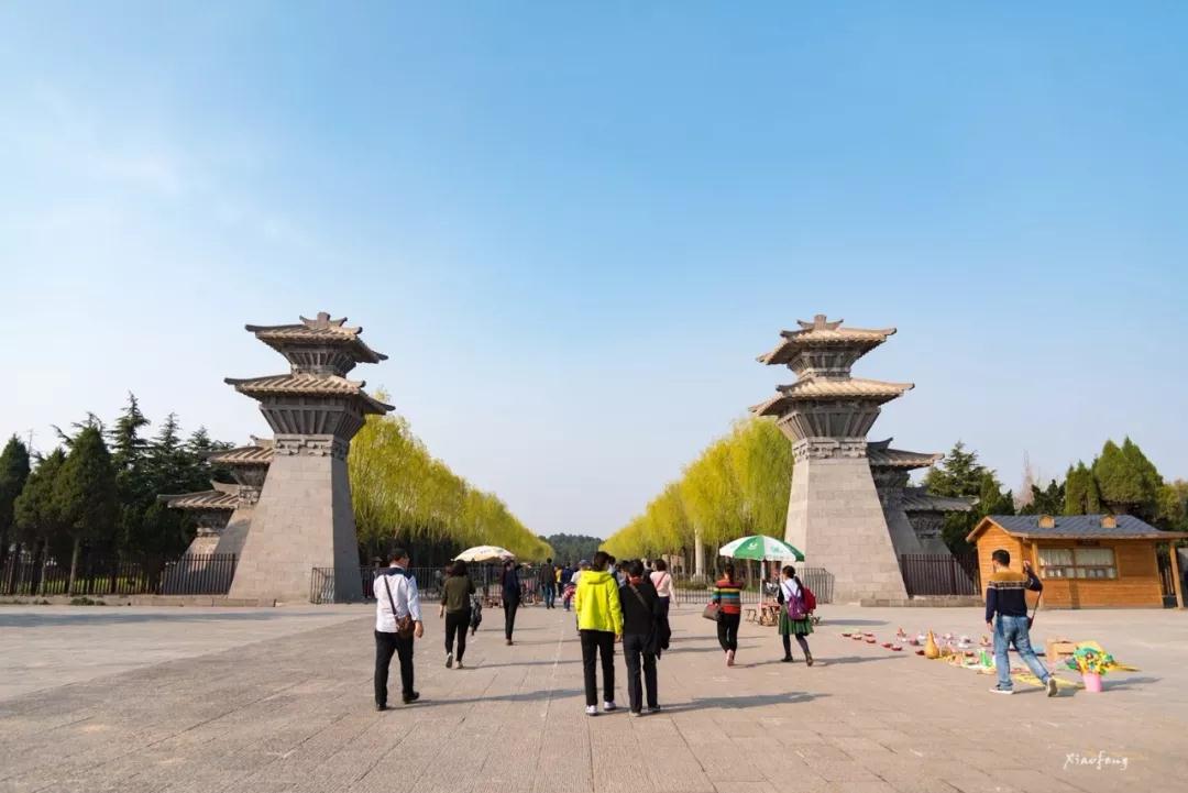 洛陽花會(huì)圖